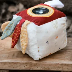 Trois Kilos Sept Cube d'activités Cache-cache en forêt