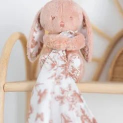 New Doudou Augustin le lapin rose Doudou Plat