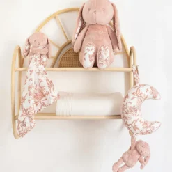 New Doudou Augustin le lapin rose Doudou Plat