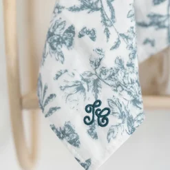 Tartine et Chocolat Doudou Augustin le lapin bleu