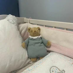 Trousselier Doudou avec hochet Ours Celadon