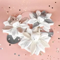 Doudou et Compagnie Doudou plat pétales Ours Rose (25 cm)