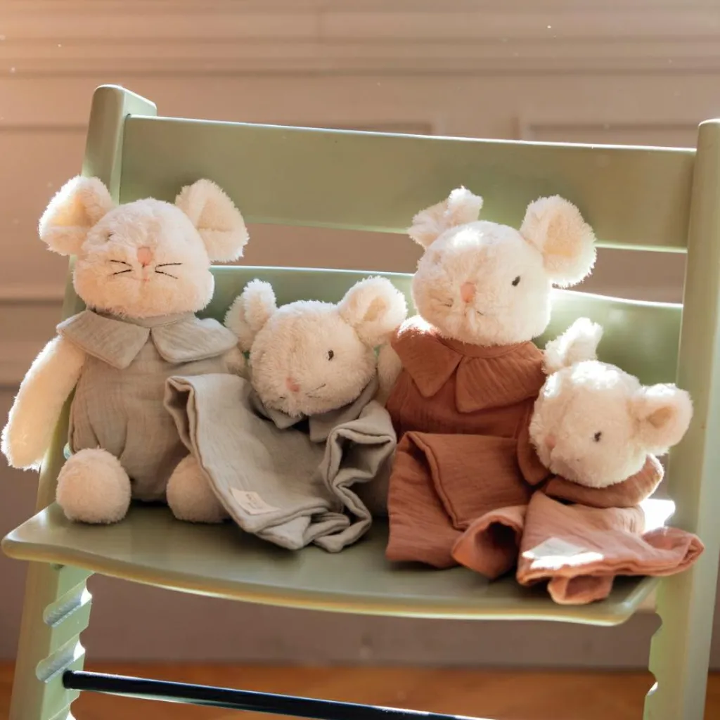 Walking Mum Doudou Souris Poppy Mousse