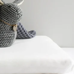 Kadolis Drap housse de berceau en coton bio blanc (40 x 80 cm)