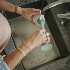 Mushie Goupillon en silicone Cambridge Blue