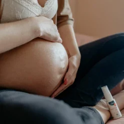 New Huile de massage bio Bienveillante anti-vergetures (20 ml) Cosmétiques Grossesse