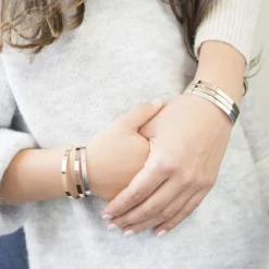 Jonc personnalisable (plaqué or rose) Bracelet Maman