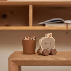 Jollein Jouet voiture en bois Farm Apple