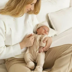 Trois Kilos Sept Kit de naissance Sophie écru 3 pièces (1 mois)