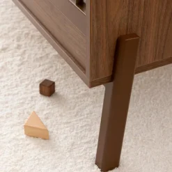 Quax Lit à barreaux Ashi Chestnut (120 x 60 cm)