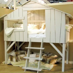 Lit cabane enfant finition laquée (coloris au choix) Lit Cabane
