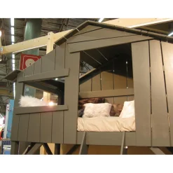 Lit cabane enfant finition laquée (coloris au choix) Lit Cabane