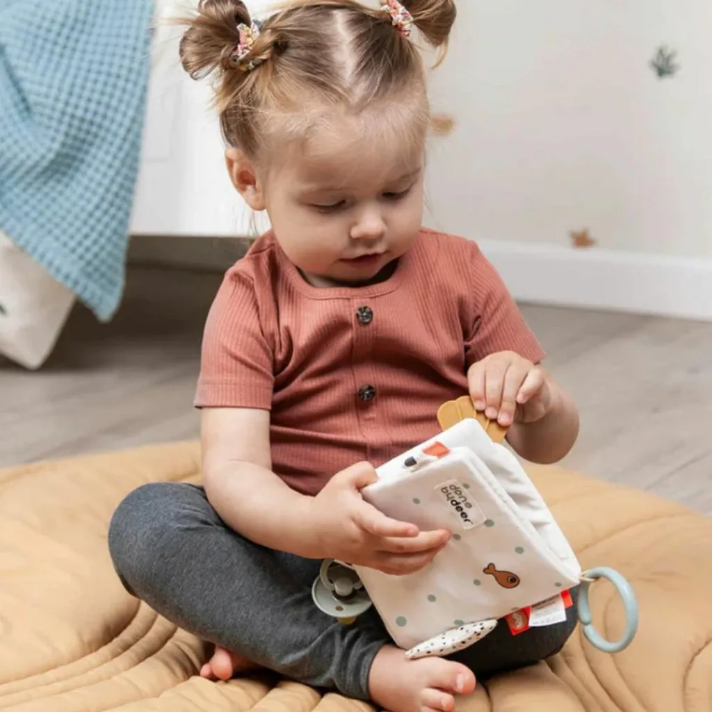 Sale Livre bébé en tissu poissons Sea friends Livre Bébé En Tissu