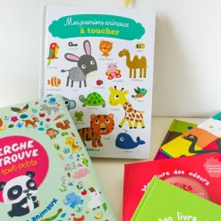 Auzou Editions Livre Cherche et trouve des tout-petits - Chez les animaux