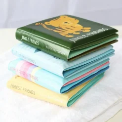 A Little Lovely Company Livre de bain Jungle Friends Tigre