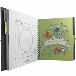 Les Griottes Livre de naissance vert amande 88 pages (personnalisable)