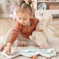 Livre d'éveil la maison de Lalee Lalee Sable Livre Bébé En Tissu