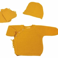 Trois Kilos Sept Lot brassière, bonnet et chaussons Moutarde (0-1 mois)