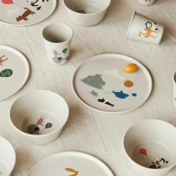 Sale Lot de 4 assiettes Remco Around the world Assiette