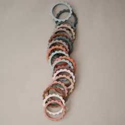 Mushie Lot de 3 bracelets de dentition Flower Rose-Blush-Shifting sand