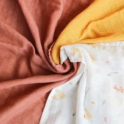 Trois Kilos Sept Lot de 3 langes en mousseline Cache-cache en forêt (70 x 70 cm)