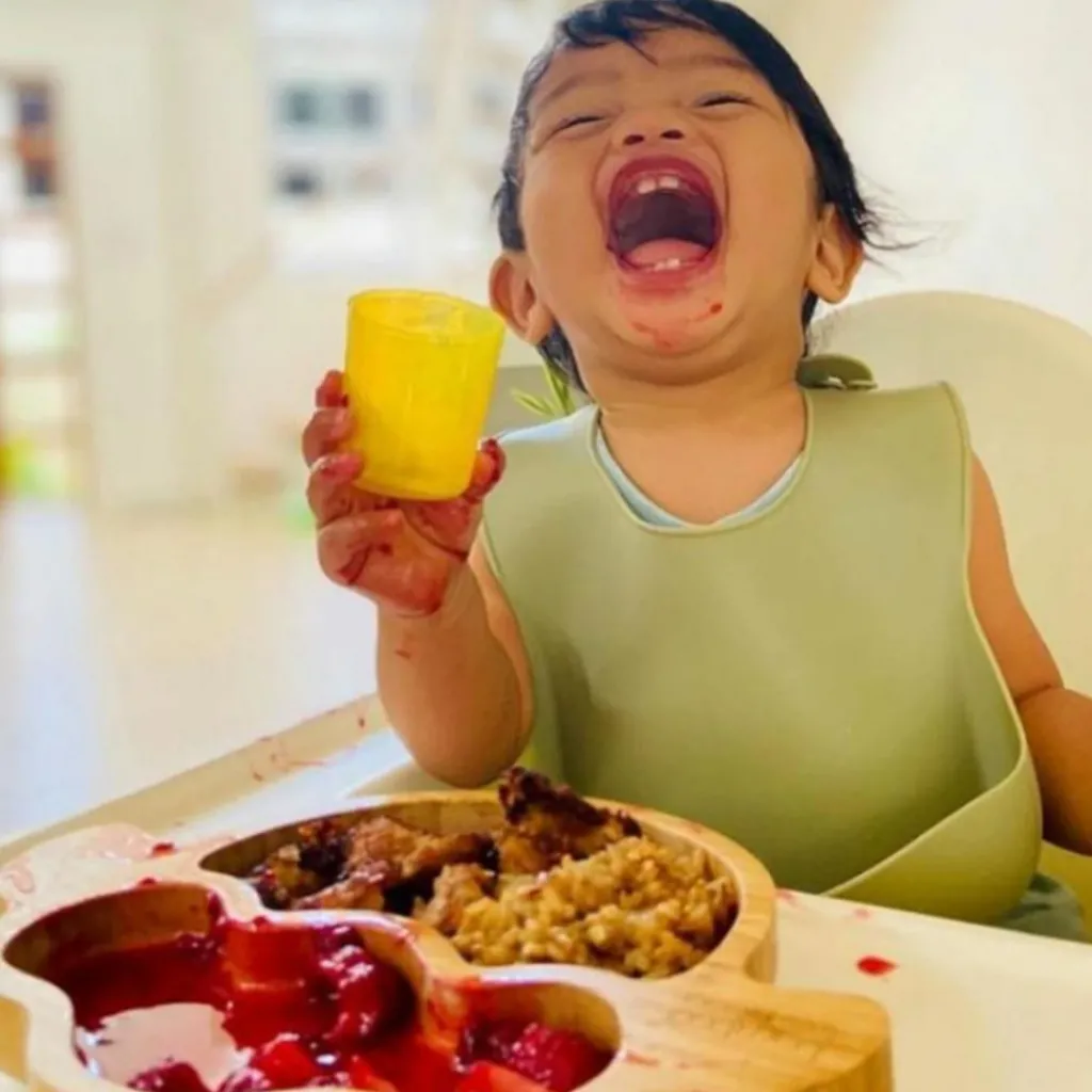 Babycup Lot de 4 petites tasses jaunes