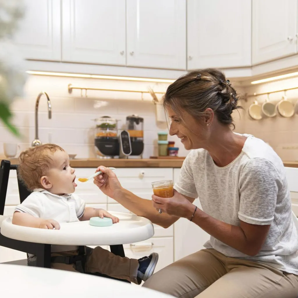 Babymoov Lot de 8 pots de conservation en verre Babybols + livret de recettes