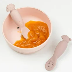 Done by Deer Lot de 2 premières cuillères Tiny farm Rose