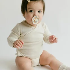 BIBS Lot de 2 sucettes en latex Colour Strawberries-Cream (0-6 mois)