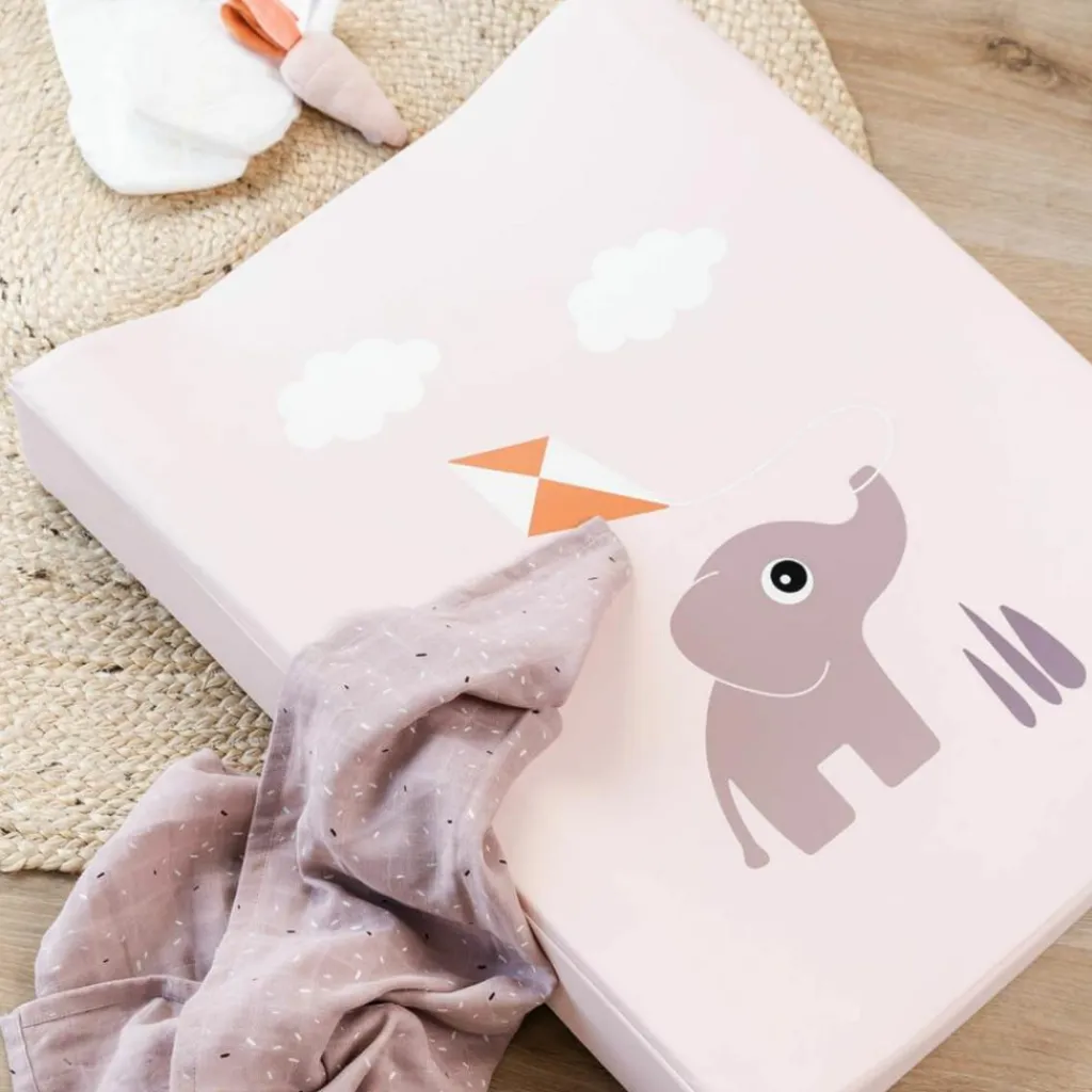 Done by Deer Matelas à langer easy wipe Playground Rose