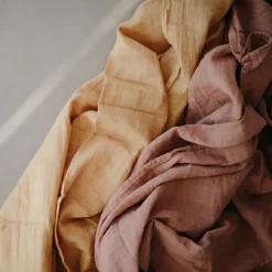 Mushie Maxi lange en coton bio Cedar (120 x 120 cm)