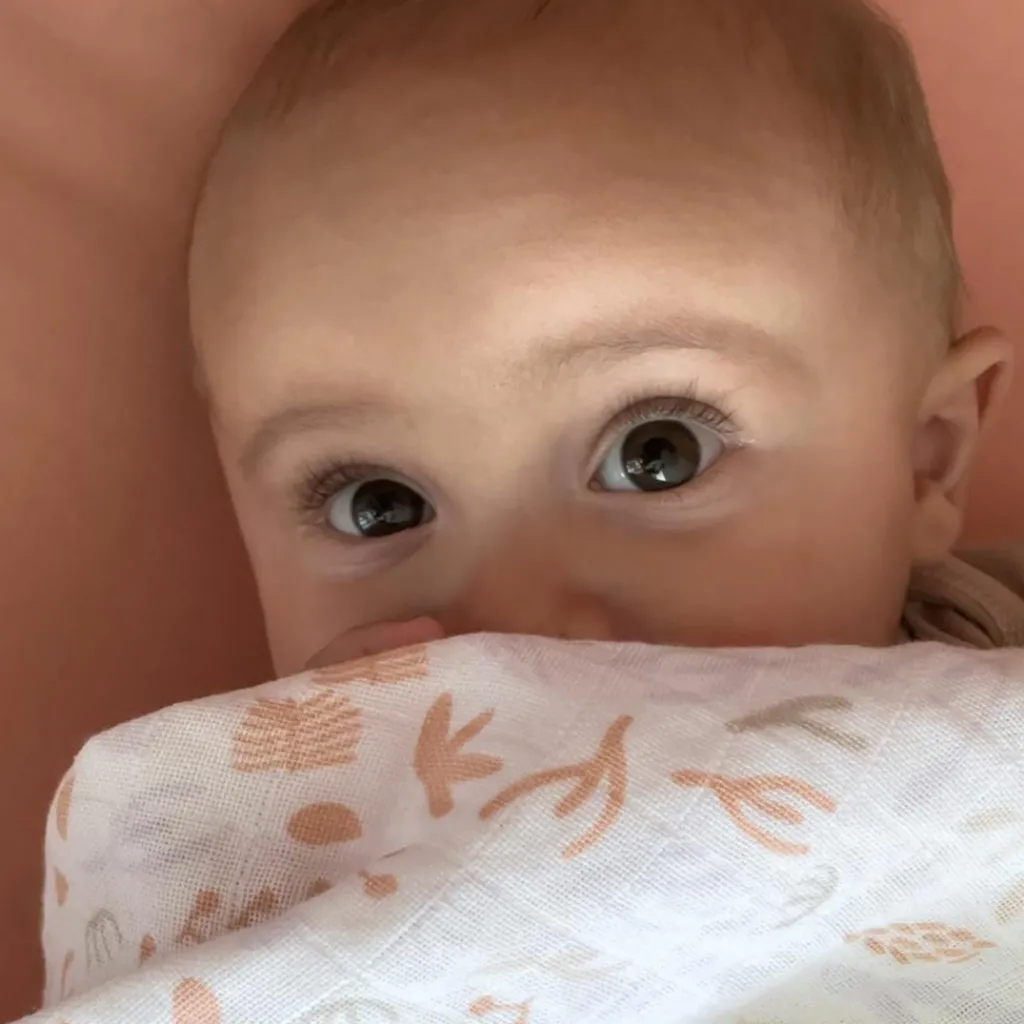 Kadolis Maxi lange Yukari Peach (120 x 120 cm)