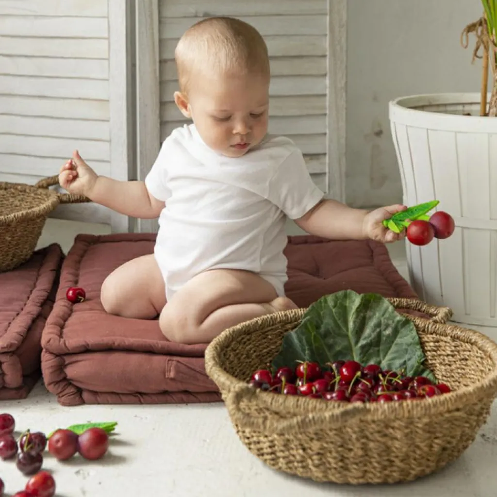 Oli & Carol Mery la cerise en latex d'hévéa
