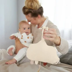 Nuage musical Little Universe tricoté beige-rose poudré Peluche Musicale