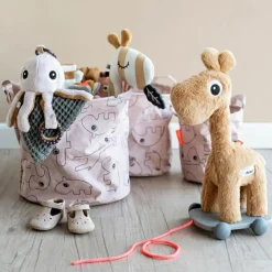 Peluche d'activités vibrante à suspendre Jelly Rose Peluche D'Activités