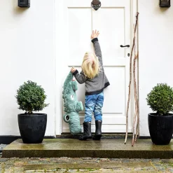 Done by Deer Peluche géante crocodile Croco vert (64 cm)