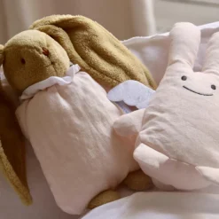 Trousselier Peluche hochet lapin nid d'ange en coton bio rose poudré (20 cm)