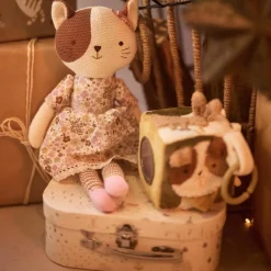 Hot Peluche Jill (40 cm) Poupée / Poupon