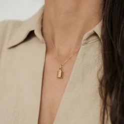 Online Pendentif Mon Petit Secret personnalisable (plaqué or jaune) Pendentif / Médaille Maman