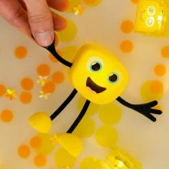 Glo Pals Personnage Alex jaune et 2 cubes lumineux