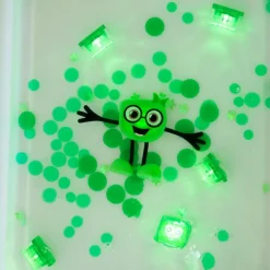 Outlet Personnage Pippa vert et 2 cubes lumineux Jouet De Bain