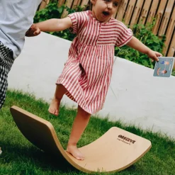 Observe Édition Planche d'équilibre avec ses 10 cartes de Yoga