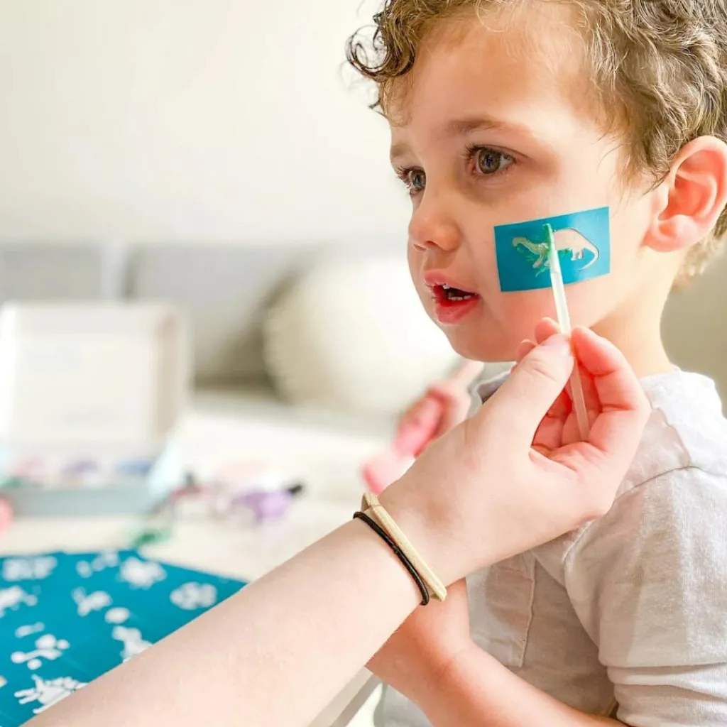 Pochoirs de maquillage (6 planches) Accessoires De Déguisement