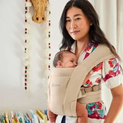 Ergobaby Porte bébé Embrace SoftAir Mesh Cream