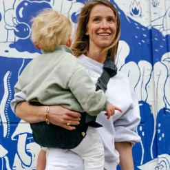 Hot Porte bébé enfant en velours côtelé Black Rib Porte Bébé