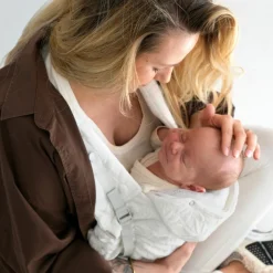 Discount Porte bébé HoodieCarrier 2 Blossom Porte Bébé