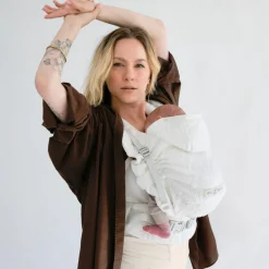 Discount Porte bébé HoodieCarrier 2 Blossom Porte Bébé