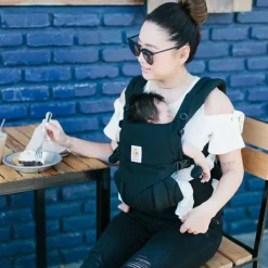 Online Porte bébé Omni 360 noir intense Porte Bébé