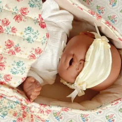 Konges Slojd Poupée bébé Léa avec couffin