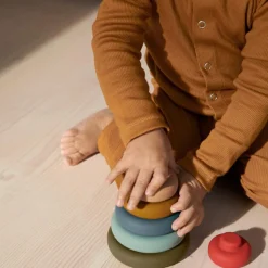 Liewood Pyramide à empiler en silicone Dag Stacking multi mix